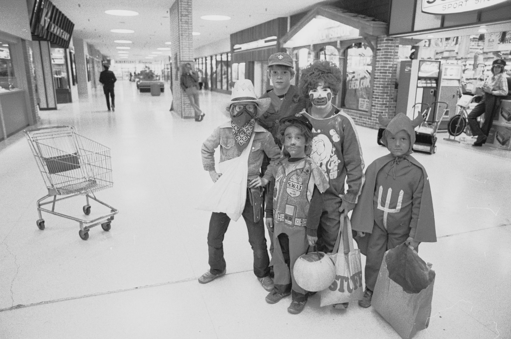 West Park Plaza, 1979